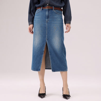 Levi's®  Performance Cool Column Skirt