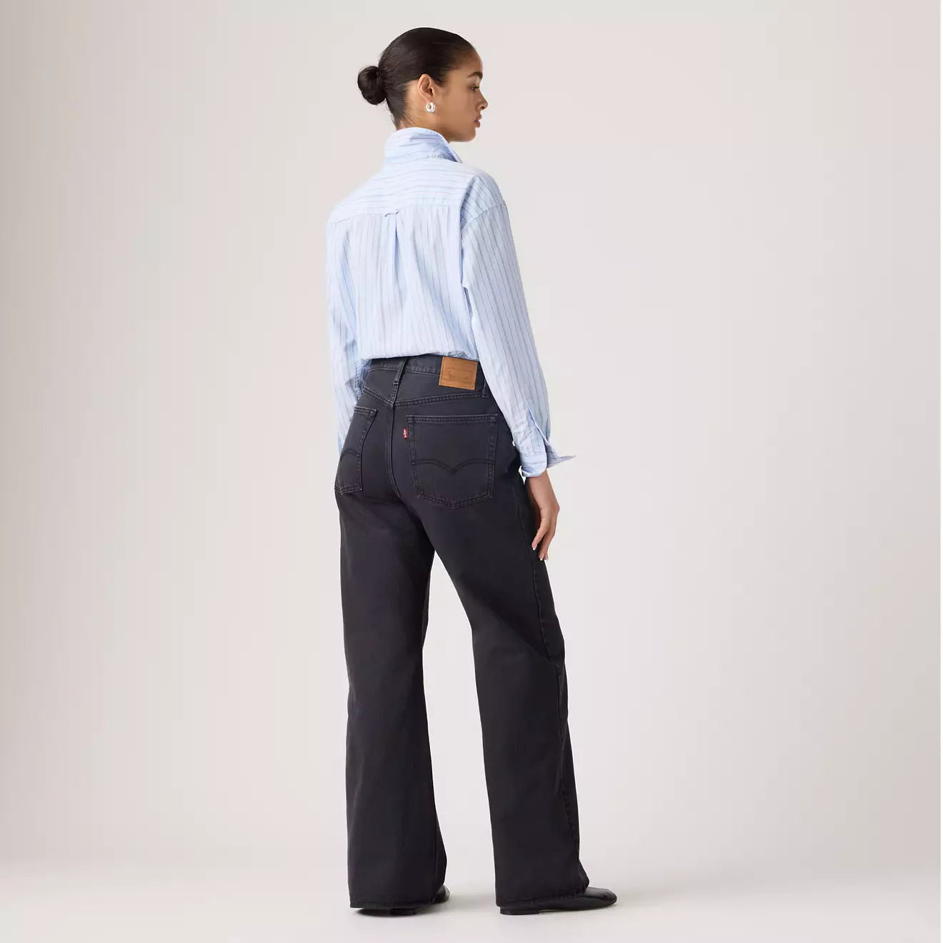 levi's® 寬鬆靴型牛仔褲 | 女裝 005DO00042529 Medium Indigo – Levi's 香港