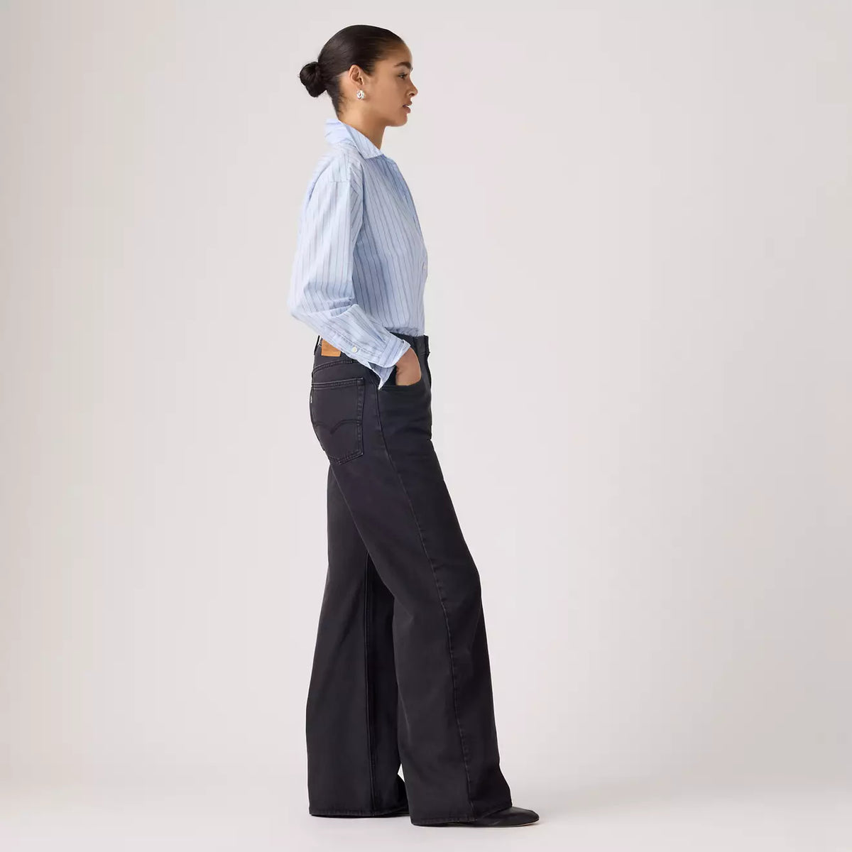 Levi's® 寬鬆靴型牛仔褲 | 女裝