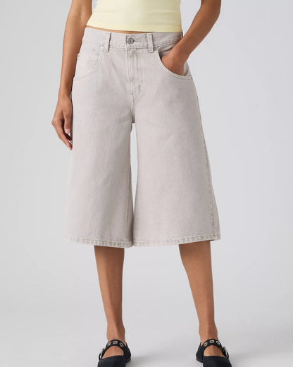 Levi's® Super Baggy 超寬鬆牛仔短褲 | 女裝