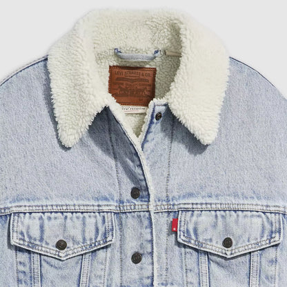 Levi's® Women's '90s Sherpa Trucker Jacket