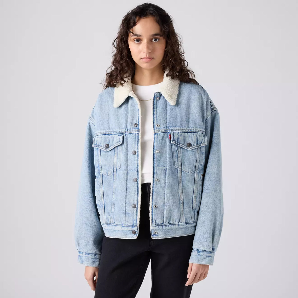 Levi's® Women's '90s Sherpa Trucker Jacket